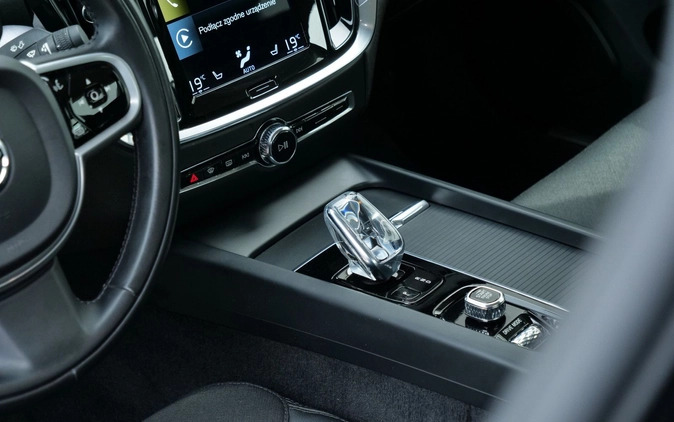 Volvo S60 cena 139900 przebieg: 103555, rok produkcji 2021 z Chocianów małe 596